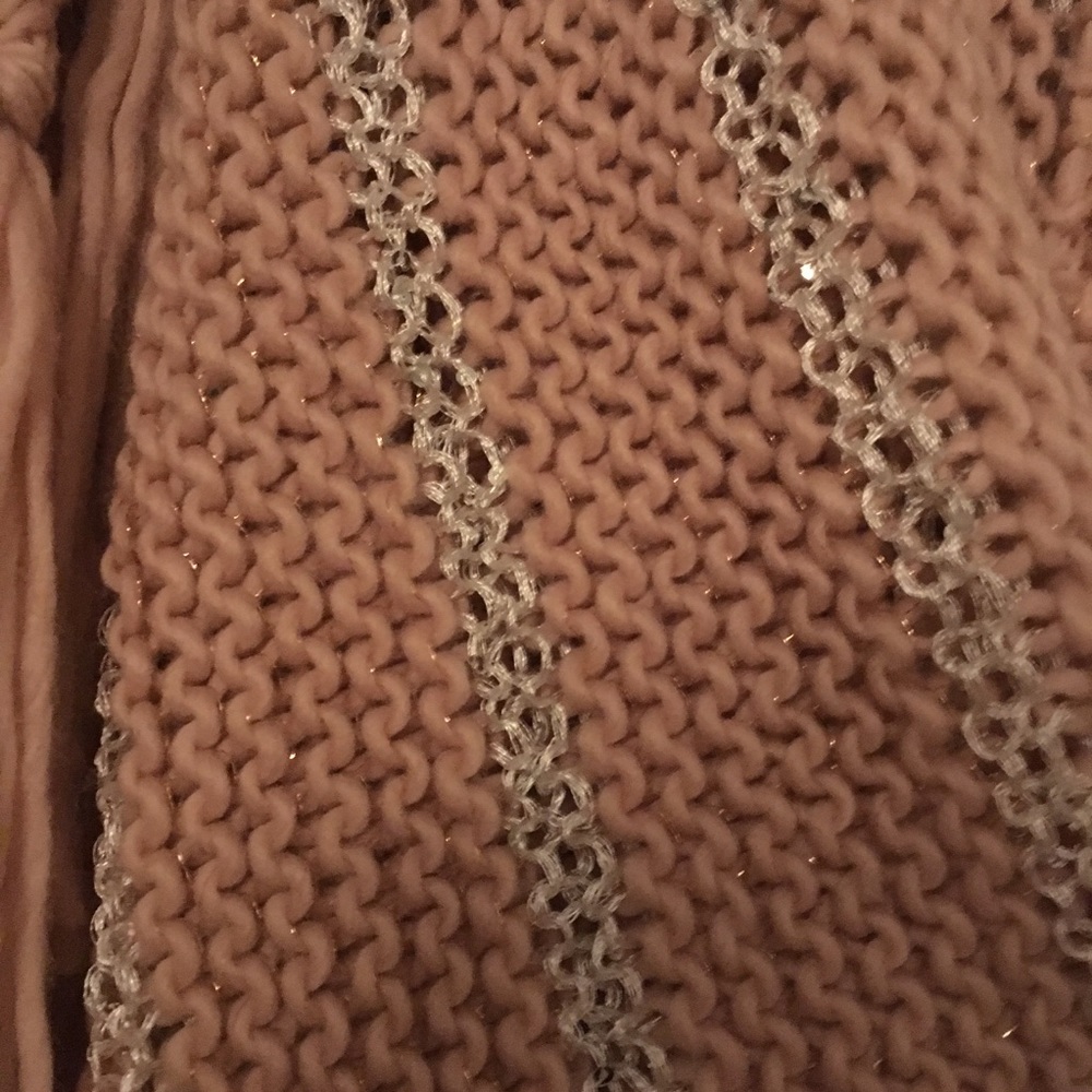 Collectioneighteen Triangular Scarf - Picture 2 of 6